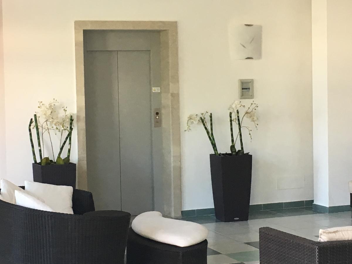Hotel Bulla Regia Fontane Bianche Zewnętrze zdjęcie