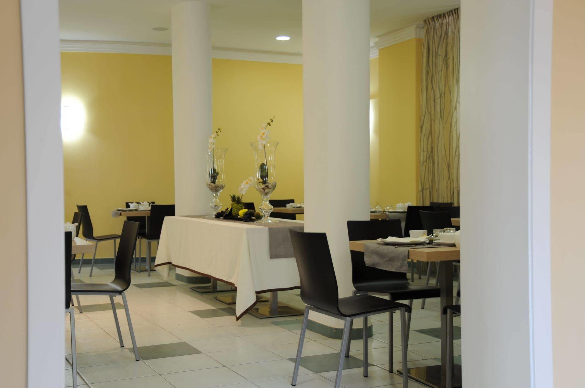 Hotel Bulla Regia Fontane Bianche Zewnętrze zdjęcie